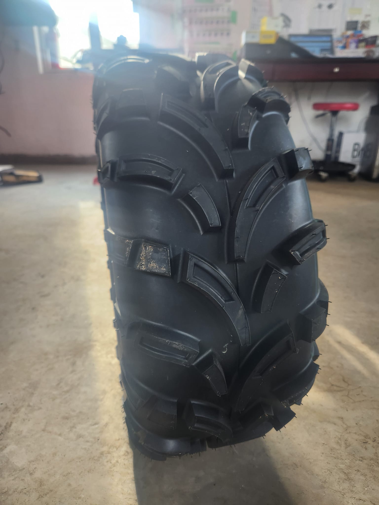 Réparation de zones rouillées sur carrosserie de véhicule à Cowansville